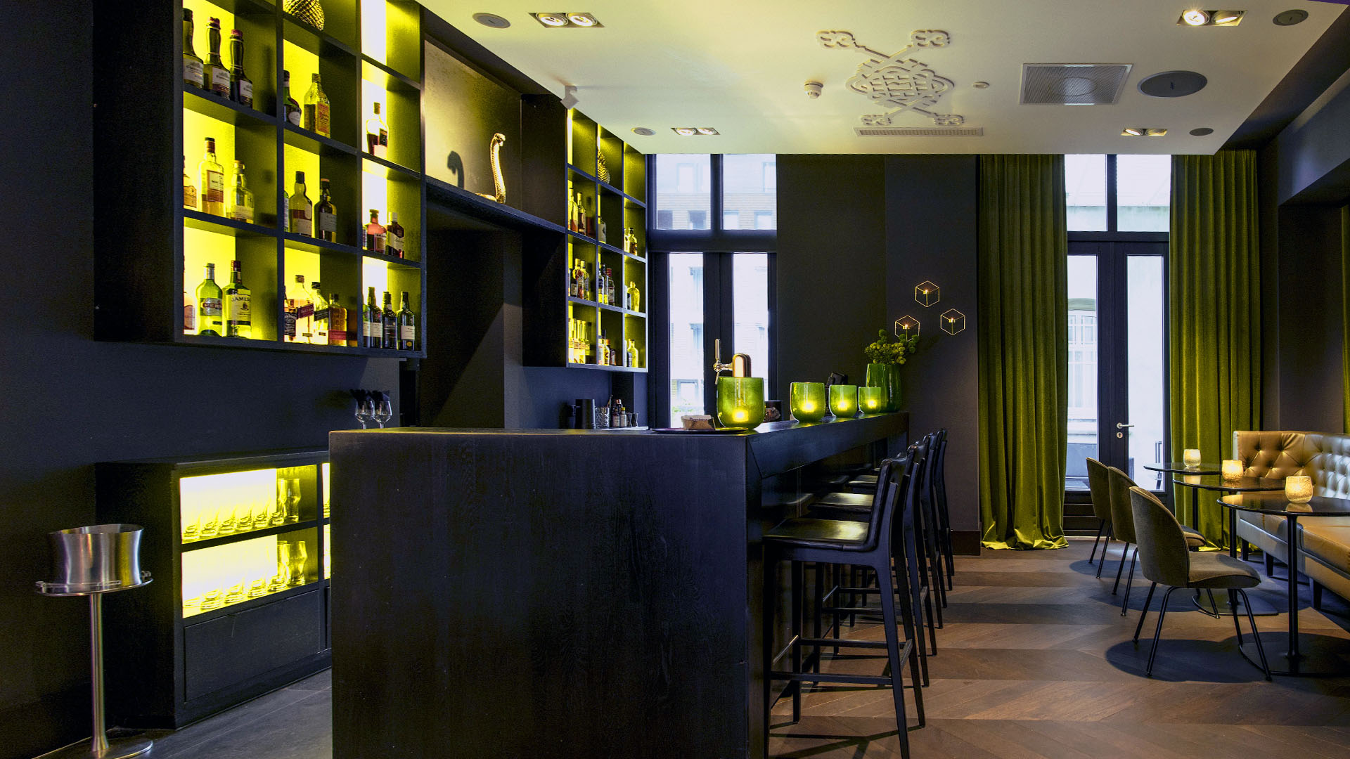 Header Homepage Armaturen 12 Persp 2